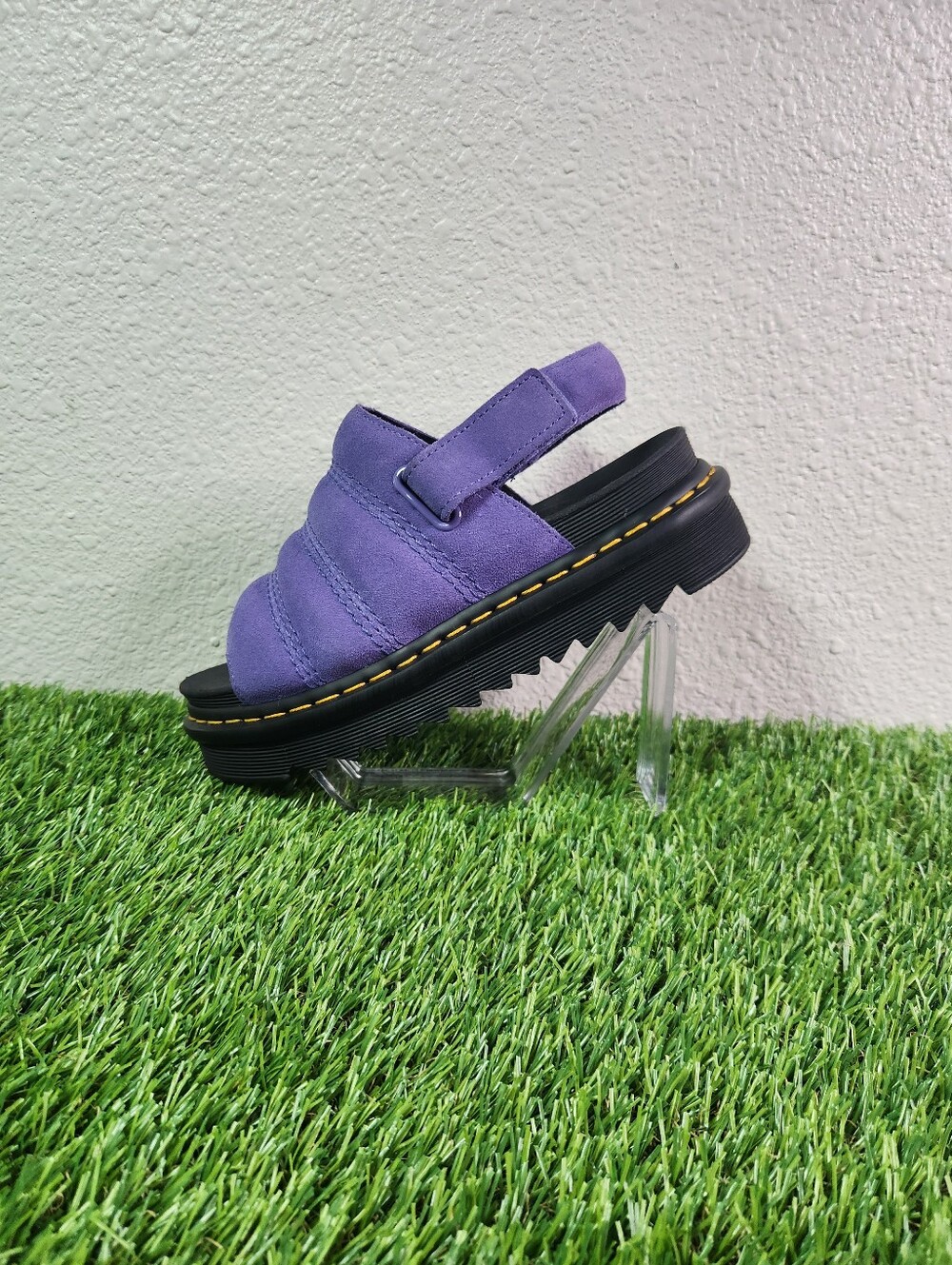 Dr. Martens Kole Zebrillus Zebrillus Purple Sandals Suede M6 /Women's Size 7